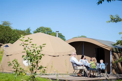 ホテル Durrell Wildlife Camp トリニティ エクステリア 写真